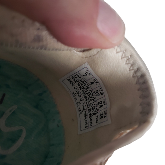 Like New Skechers Sport EZ Flex Slip Ons - Picture 5 of 7